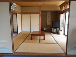 相楽老人福祉センター（教養娯楽室）