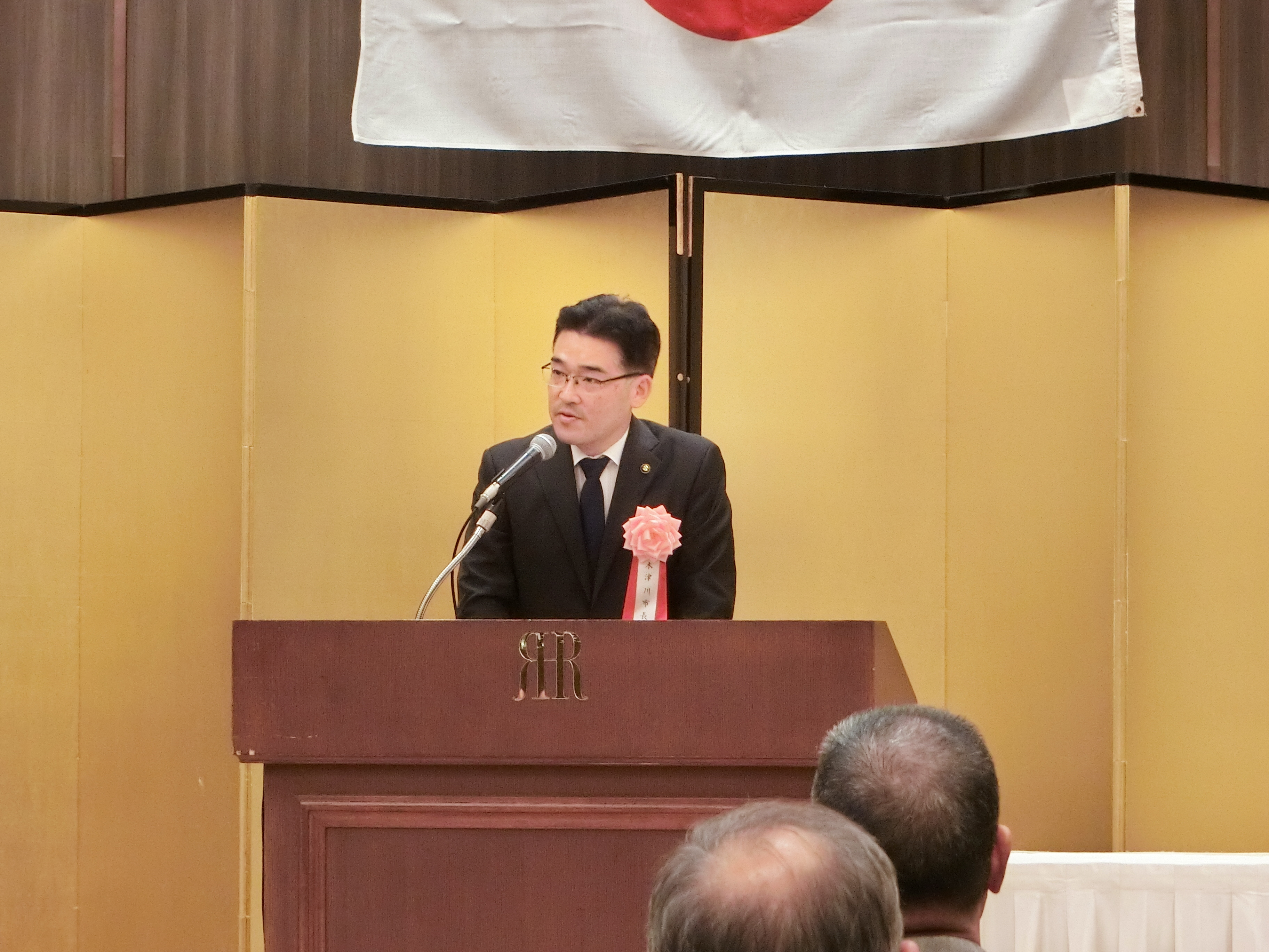 市長が話している様子