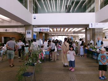 木津川こども七夕飾りの様子