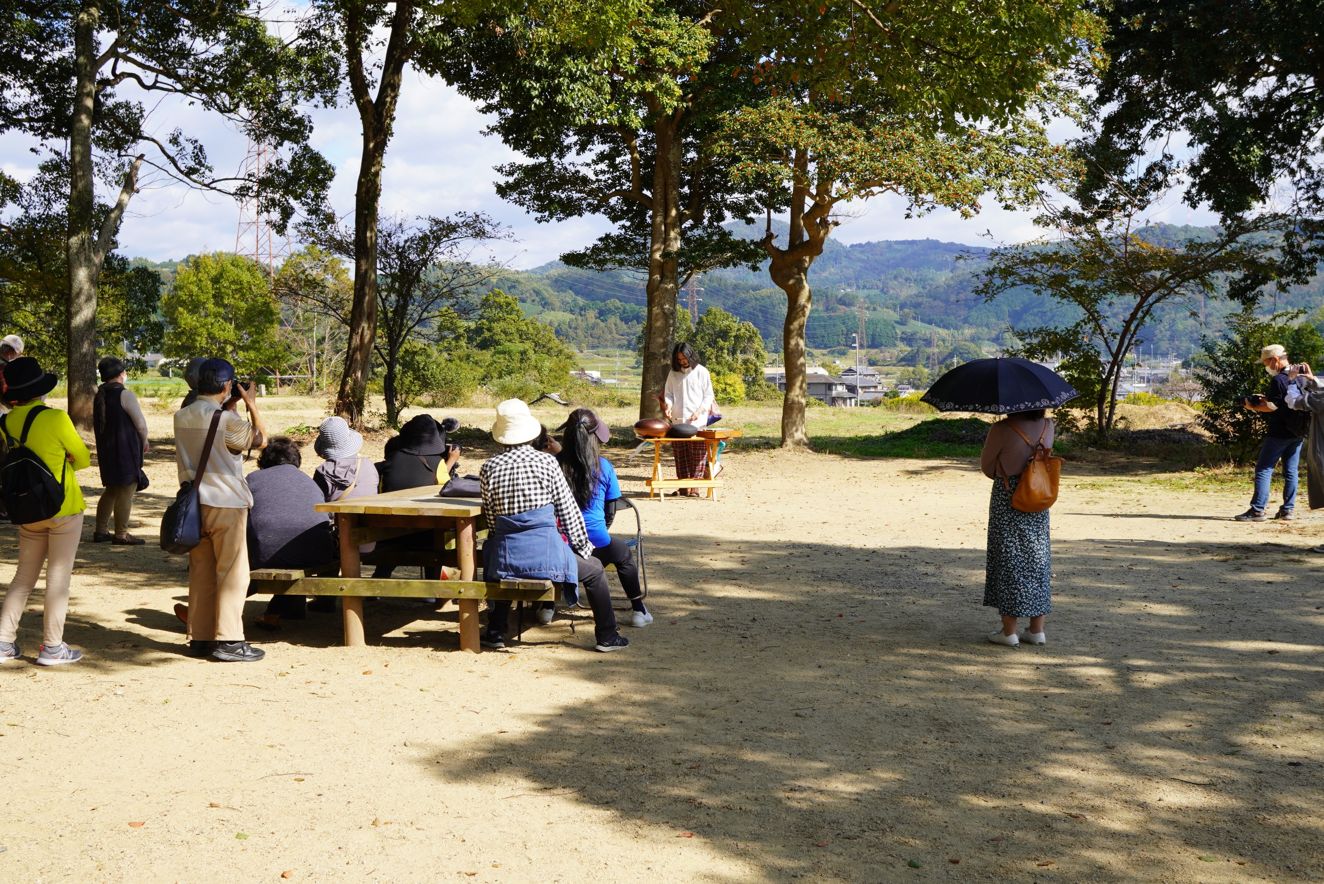 恭仁宮跡でのライブの様子