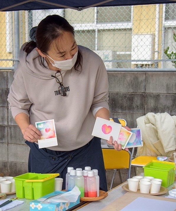ミヤケ　カオリ（三宅香織）さんの写真