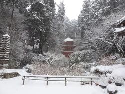 平成26年2月14日現在の岩船寺の雪景色の写真2