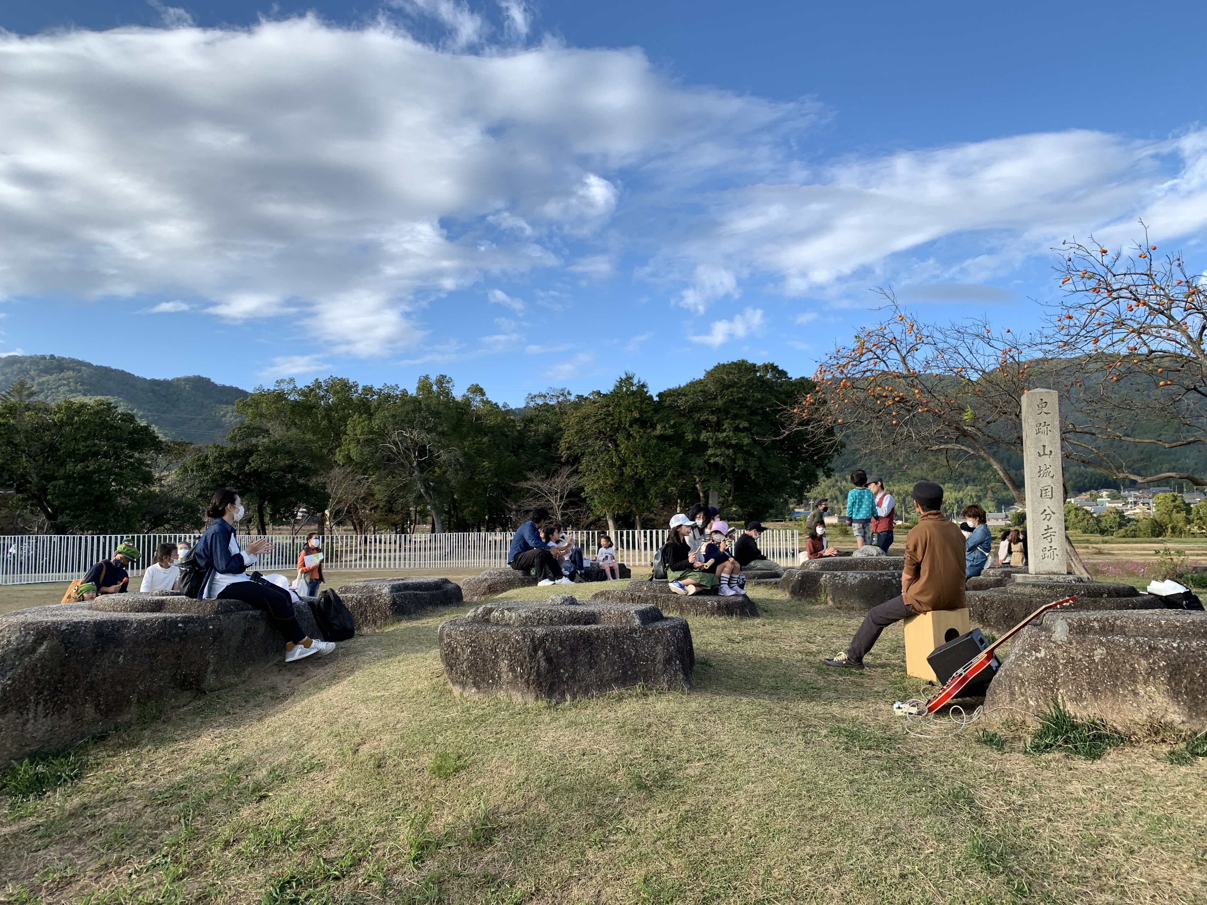 アートツアーの様子13