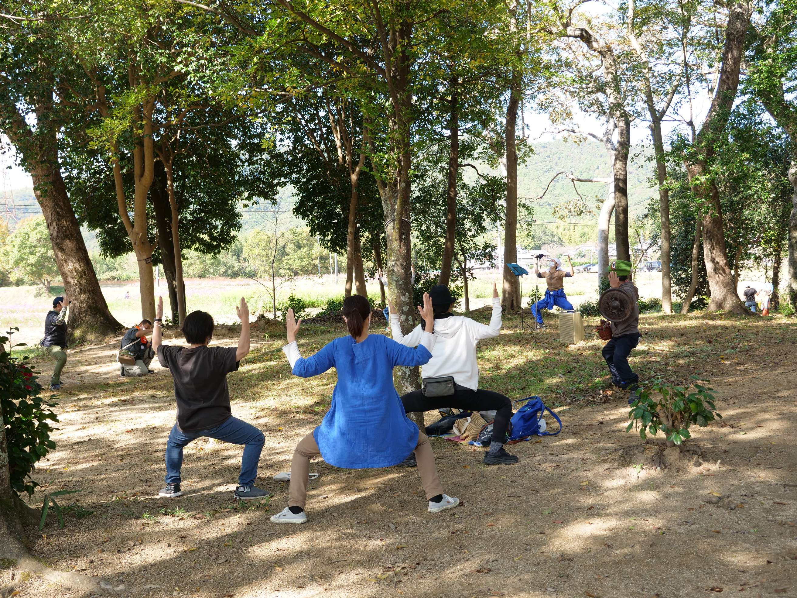 ヨガをしている様子4