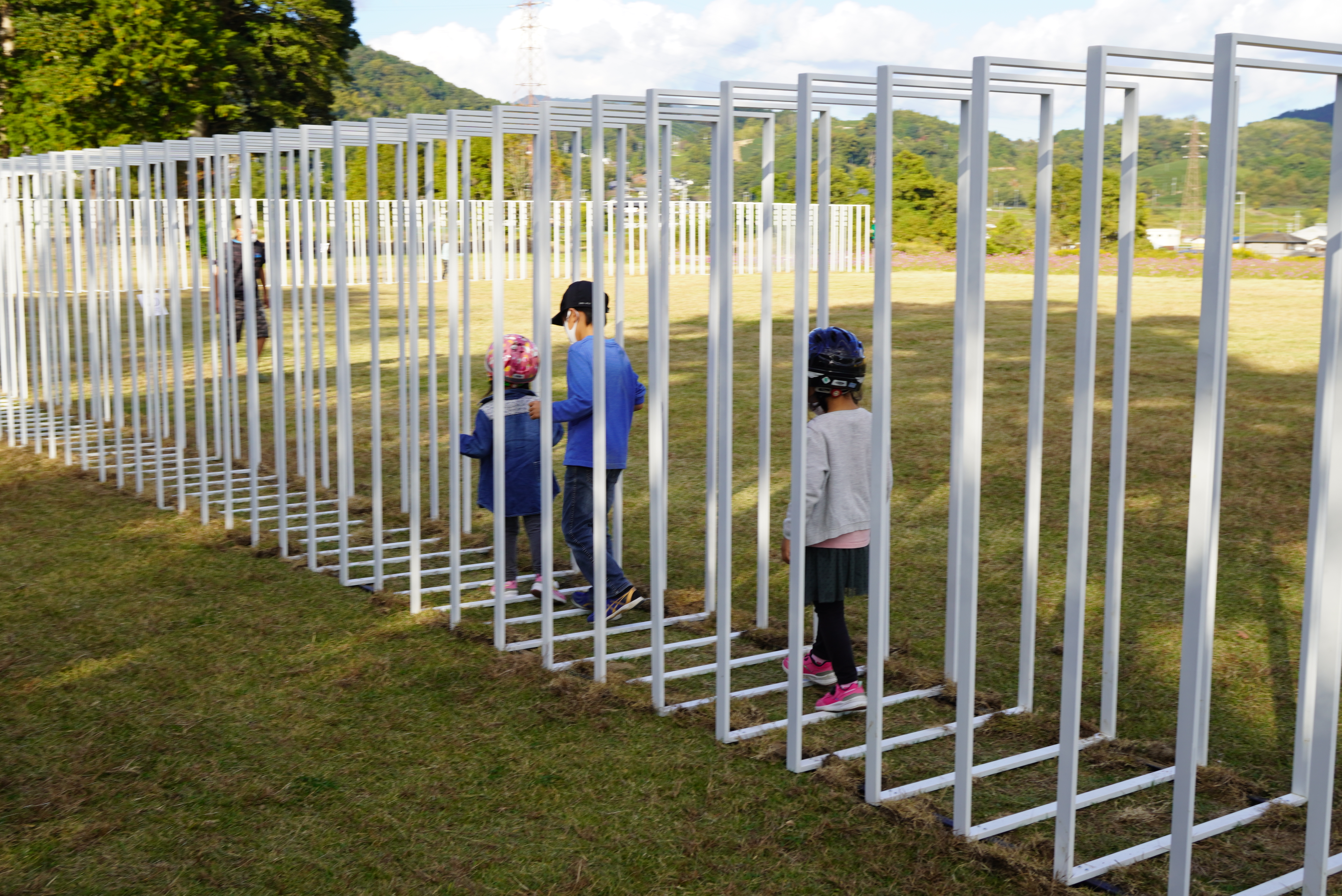 「白の回廊」通り抜ける様子3