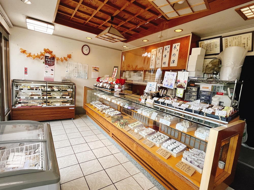 御菓子司　長盛堂の店内の様子