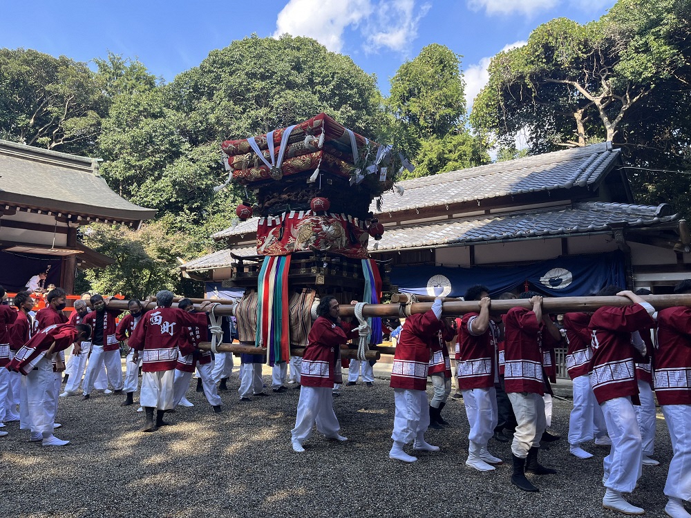 拝殿廻りの様子