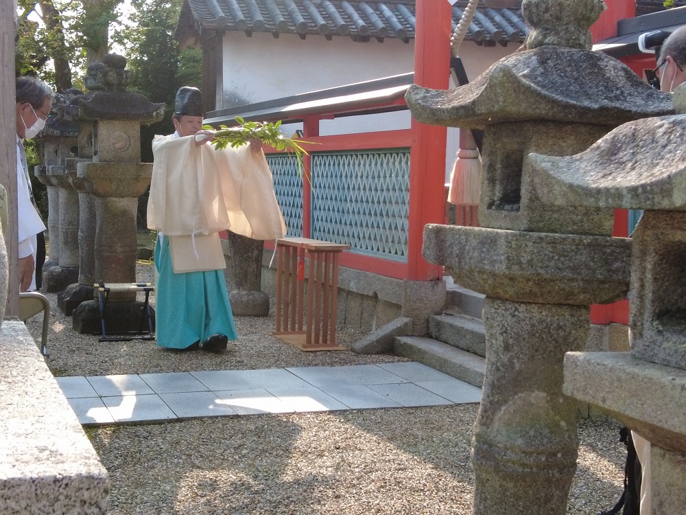 神事の様子