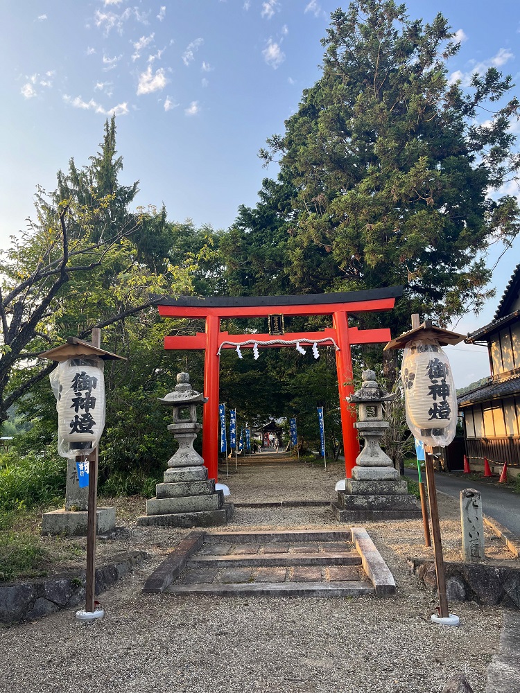 岡田鴨神社鳥居