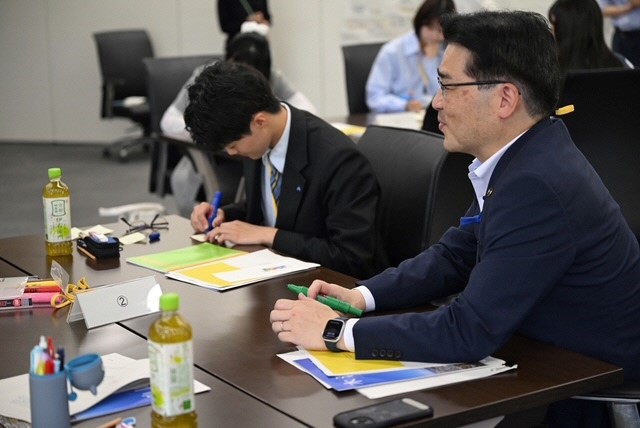 会議の様子その5