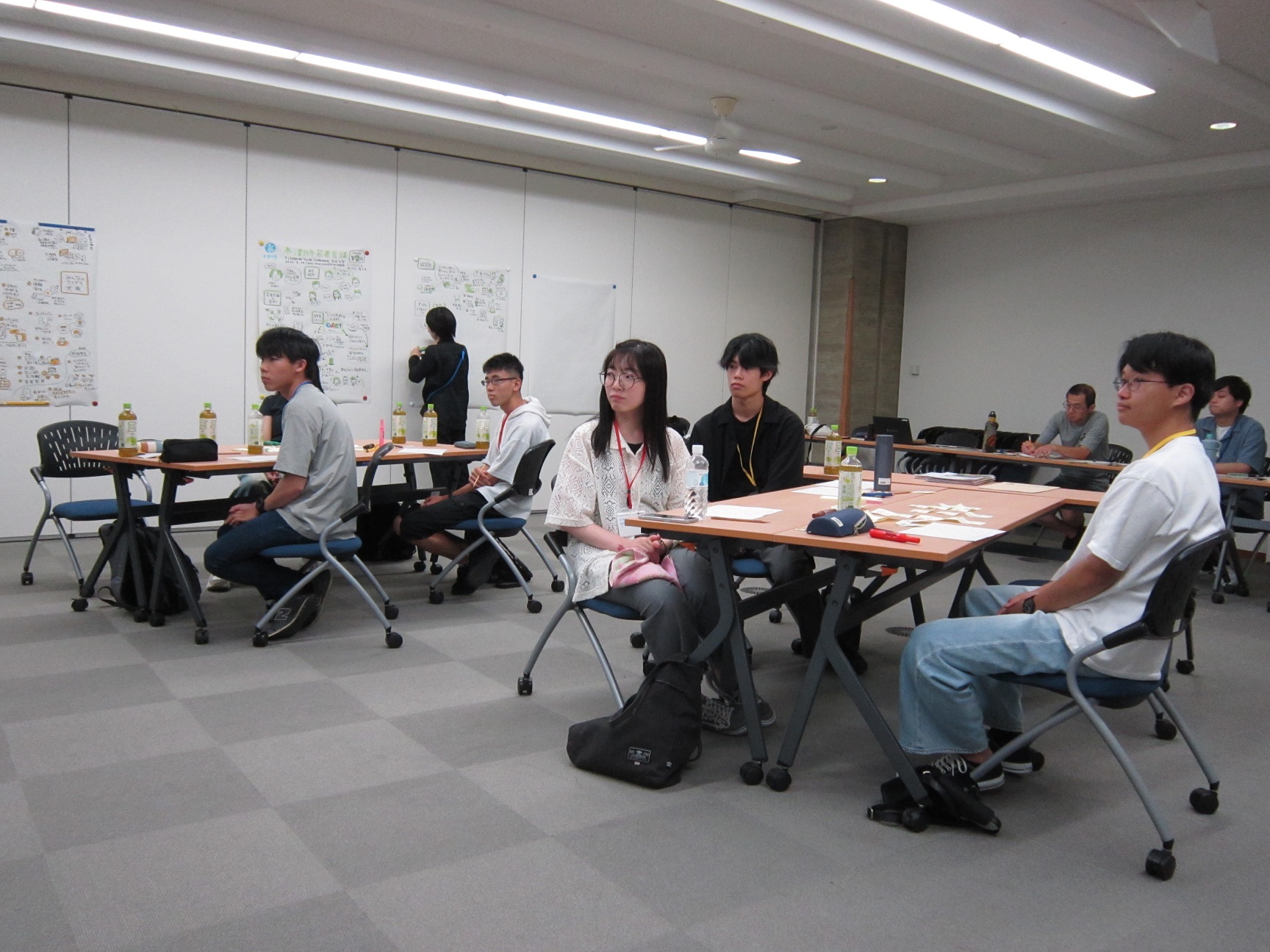 会議の様子その10