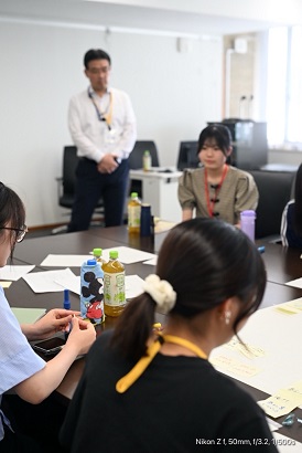 会議の様子その17