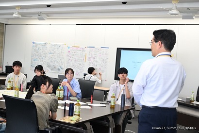 会議の様子その20