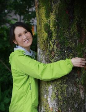 自然倶楽部アイ　代表　數井美智子氏の写真