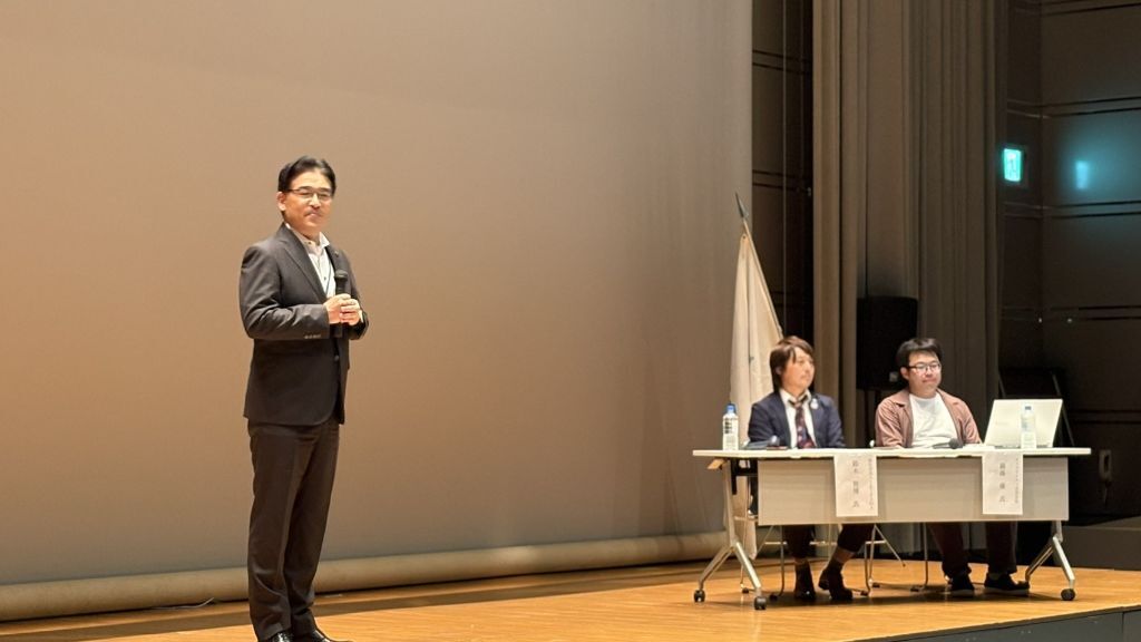 メタバースプロジェクトでの市長挨拶の様子